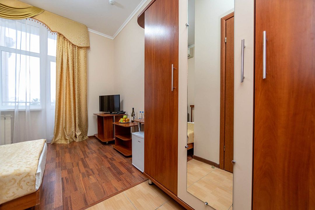 Стандартный 1-местный 1-комнатный