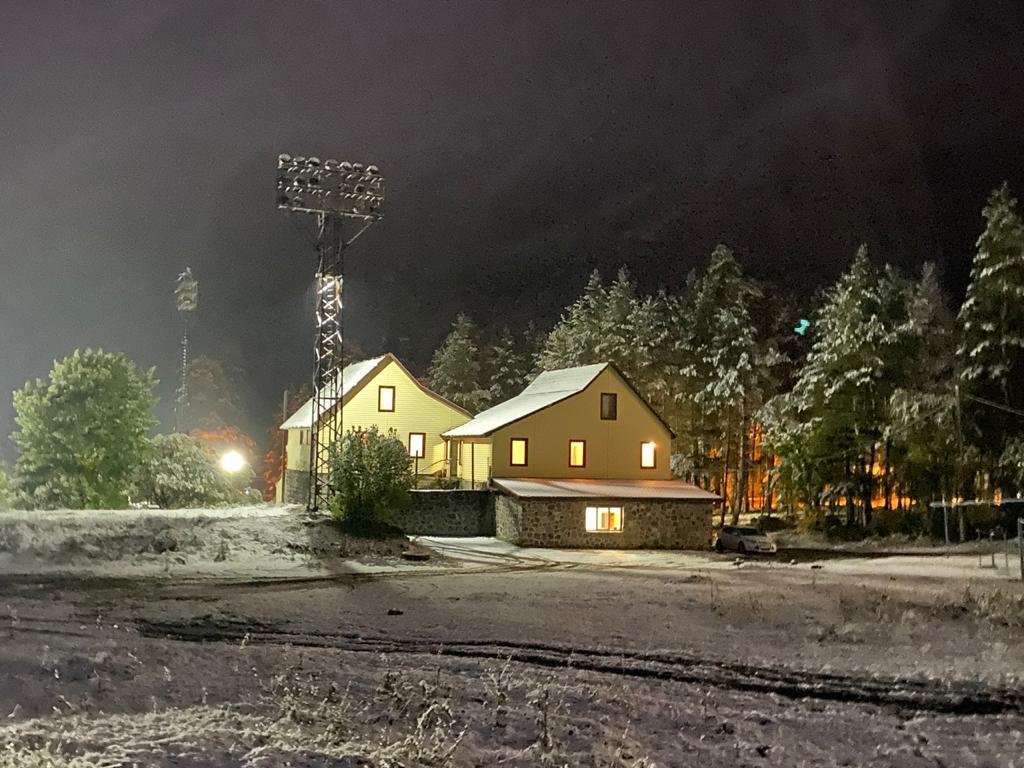 Гостевой дом Иткол-Тау, Республика Кабардино-Балкария, Терскол Терскол Эльбрус Эльбрусский район Поляна Азау Байдаево