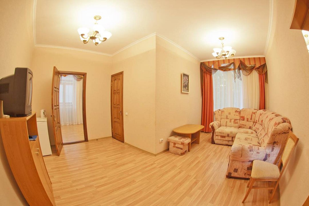 Улучшенный 2-местный 2-комнатный (корпус 3)