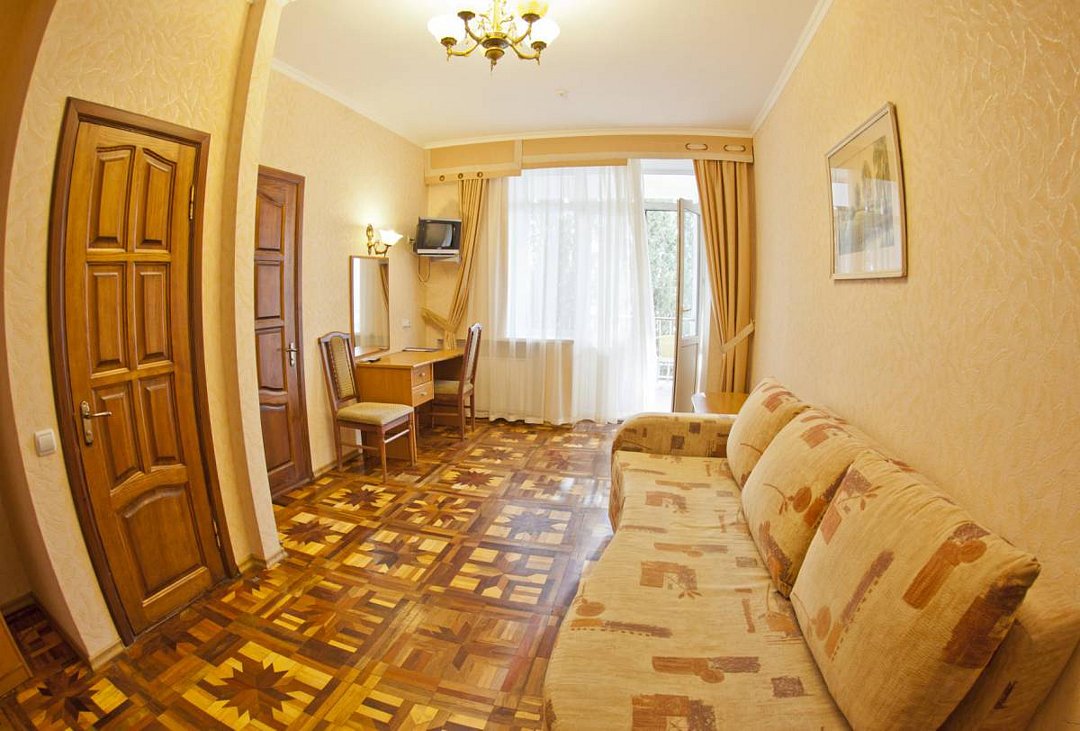 Улучшенный 2-местный 2-комнатный (корпус 3)