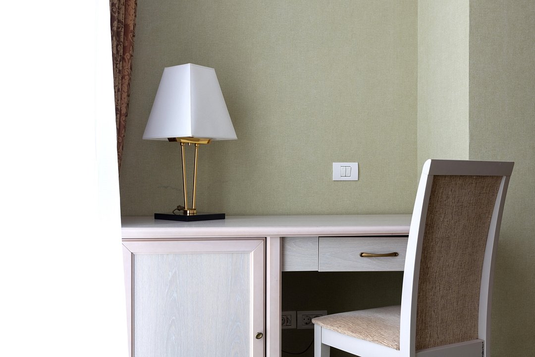 Люкс 4-местный 3-комнатный