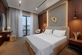 Стандарт улучшенный с балконом, Отель Grace Global Hotel, Адлер