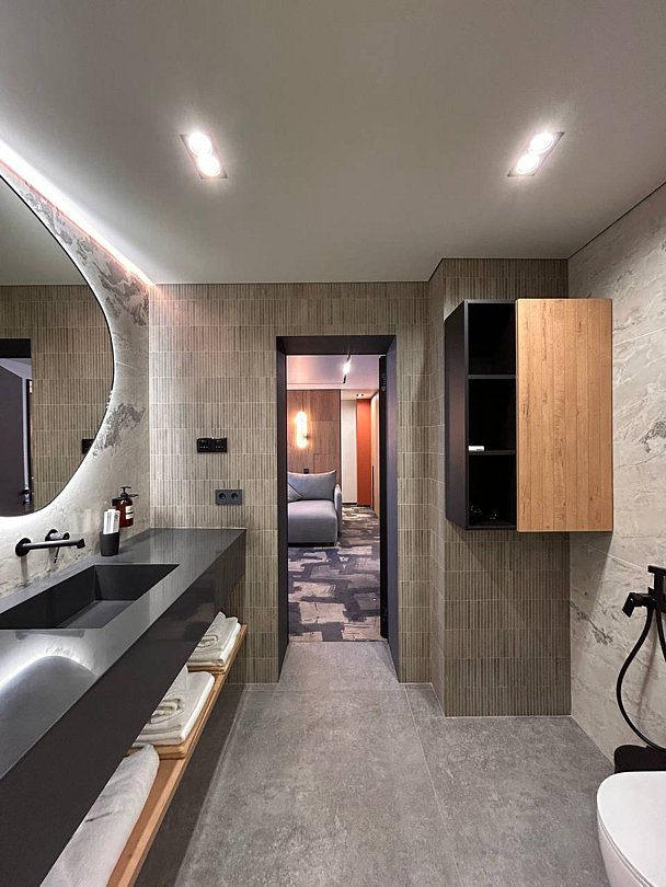 Сюит 2-местный 2-комнатный