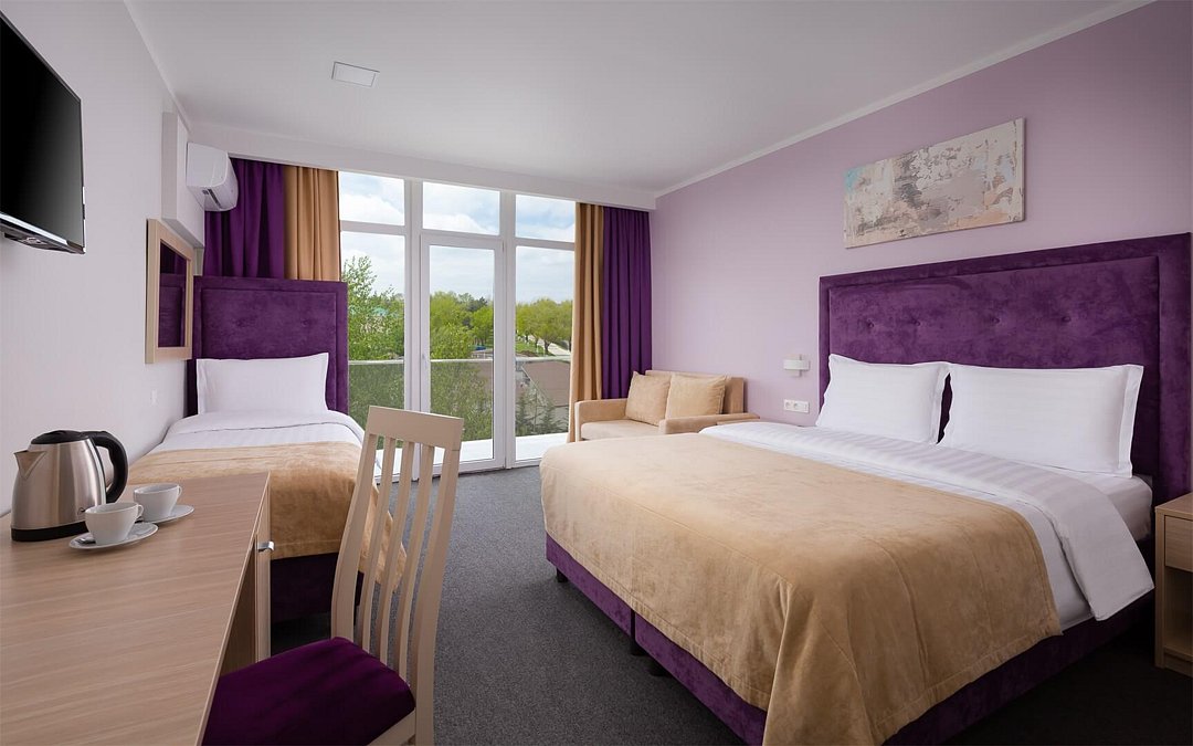 Superior Beta 3-местный 1-комнатный (с балконом)