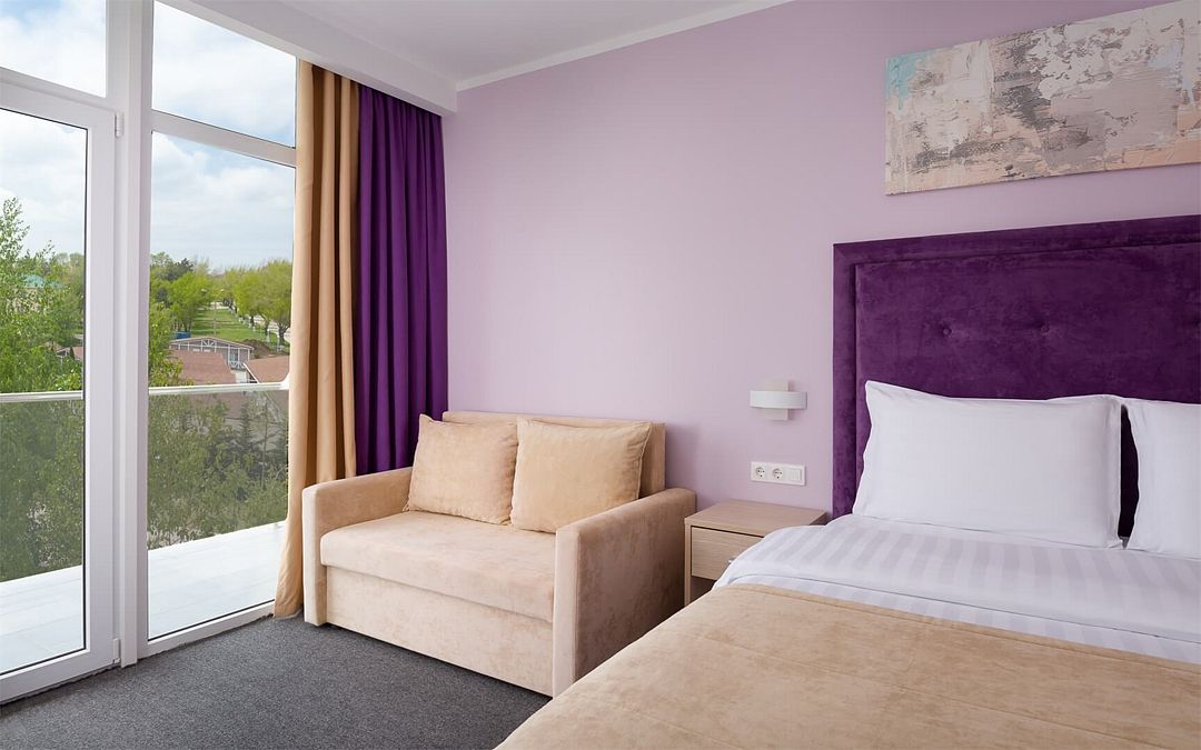 Superior Beta 3-местный 1-комнатный (с балконом)