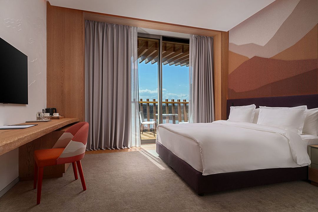 Делюкс Семейный 4-местный DBL (вид на озеро)