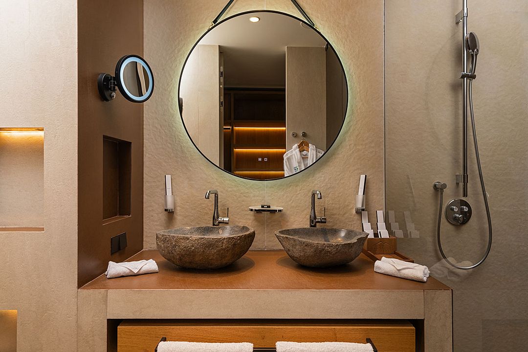 Делюкс Семейный 4-местный DBL (вид на озеро)