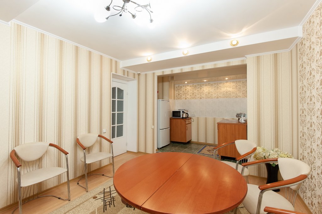 Люкс 2-местный 3-комнатный