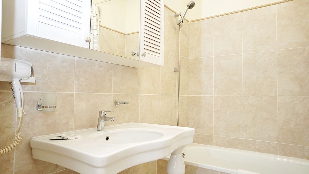 Стандартный 2-местный 1-комнатный (с балконом)