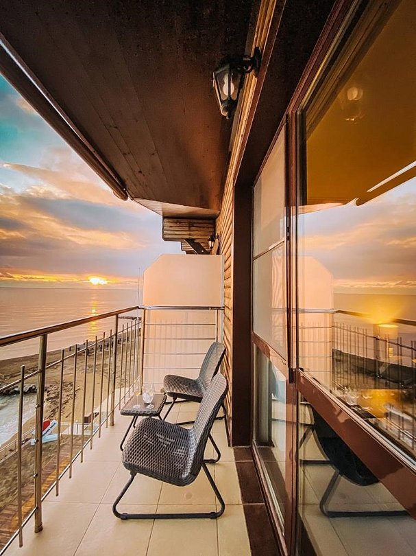 SUPERIOR (TWIN) (Отель 3*) с балконом, вид на море, раздельные кровати, диван