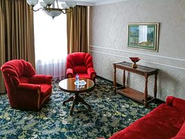 Junior Suite 2-местный Джуниор сюит 50 м2, Гостиничный комплекс Гранд-Отель, Кисловодск