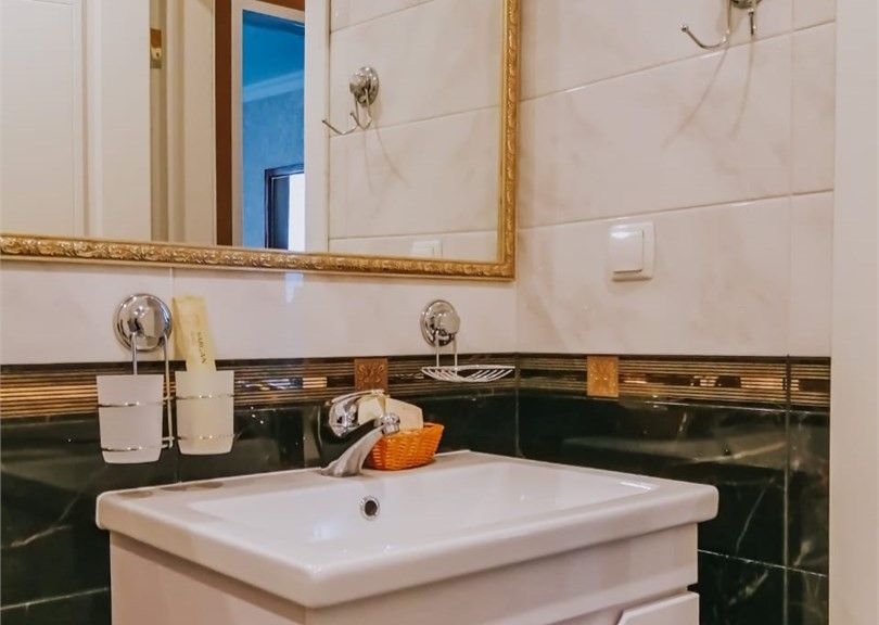 Люкс 2-местный 2-комнатный (50 кв.м, 3 этаж)