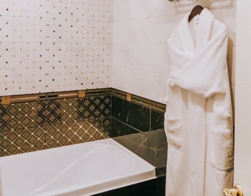 Люкс 2-местный 2-комнатный (50 кв.м, 3 этаж)