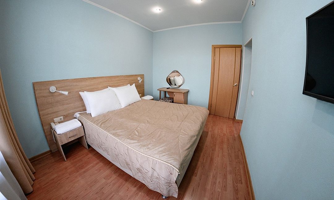 Люкс (№336) 2-местный 2-комнатный