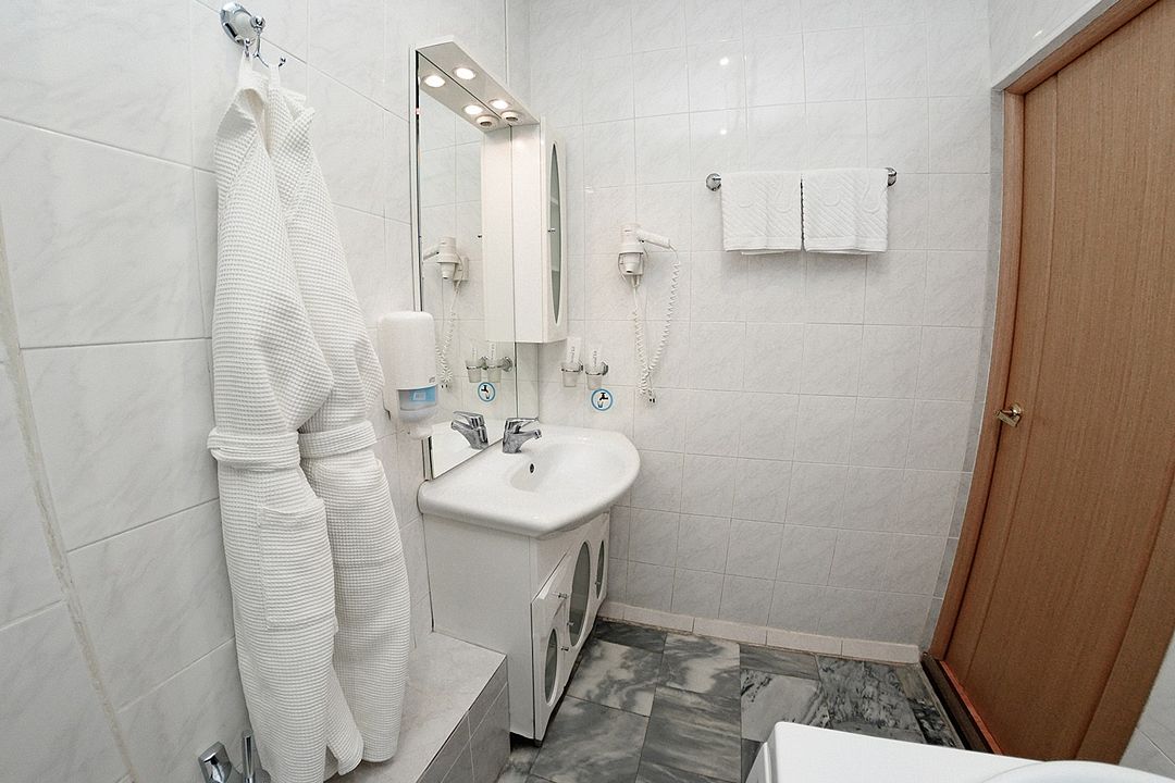 Люкс (№336) 2-местный 2-комнатный