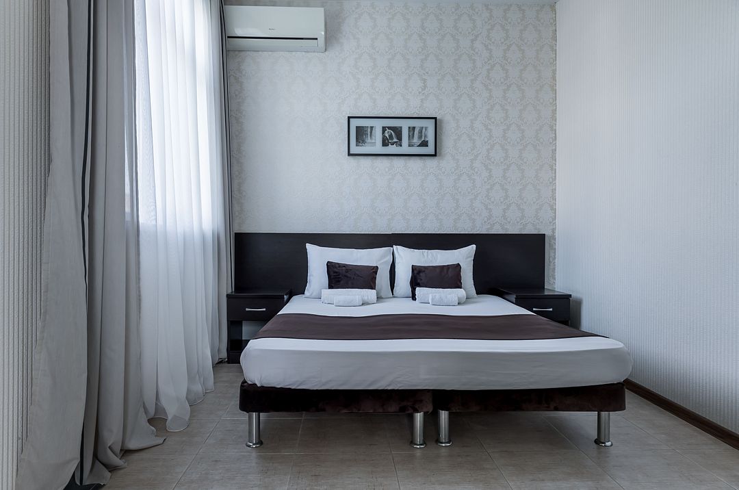 Стандартный 4-местный 2-комнатный (с балконом)