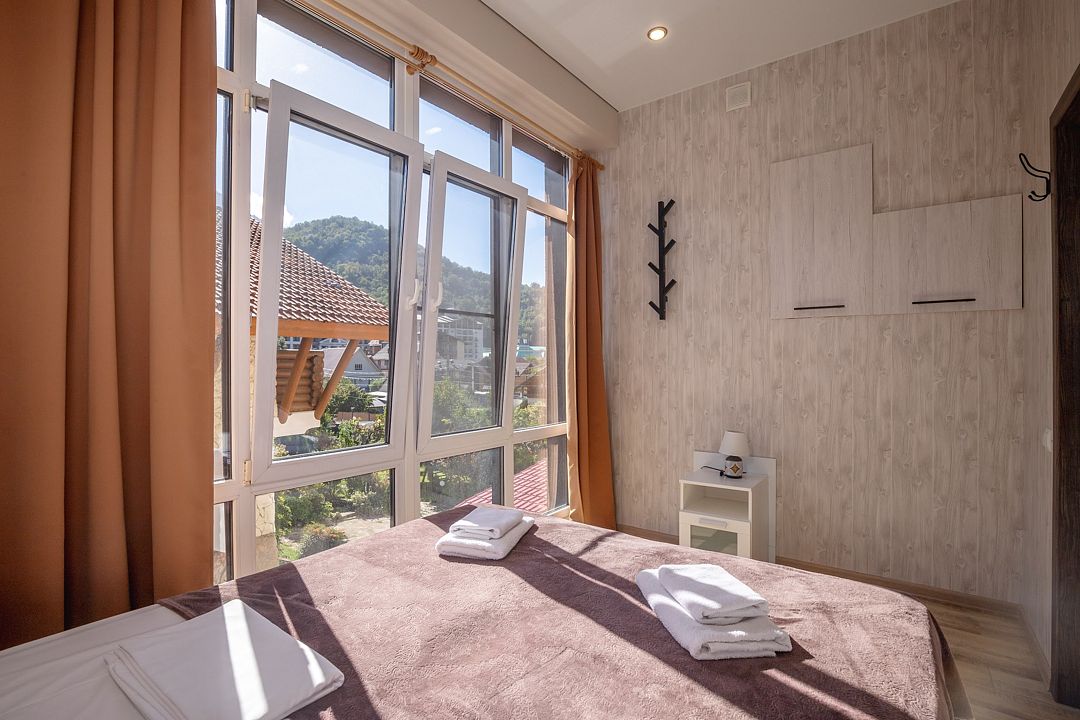 Апартаменты 4-местный (054)