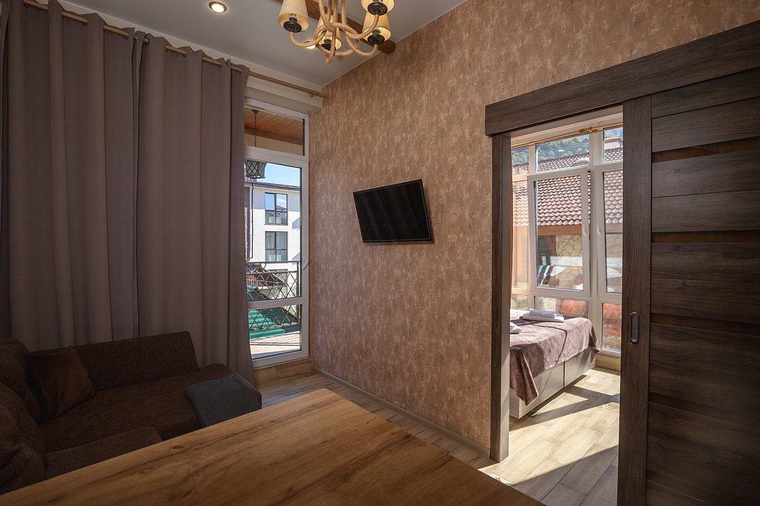 Апартаменты 4-местный (054)