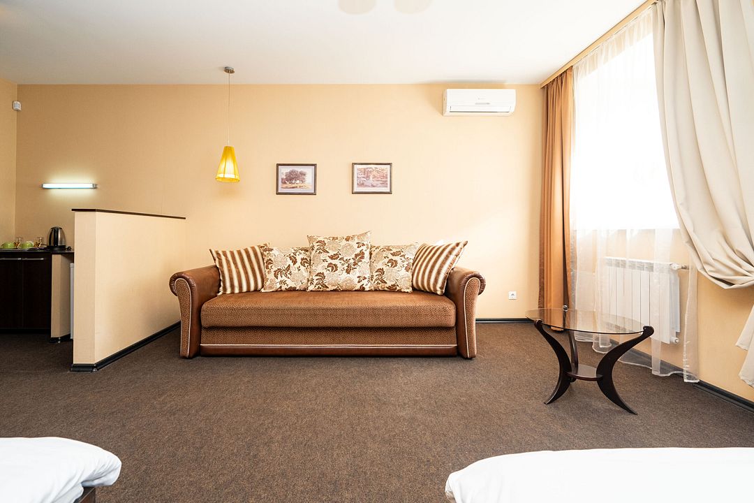 Полулюкс 5-местный