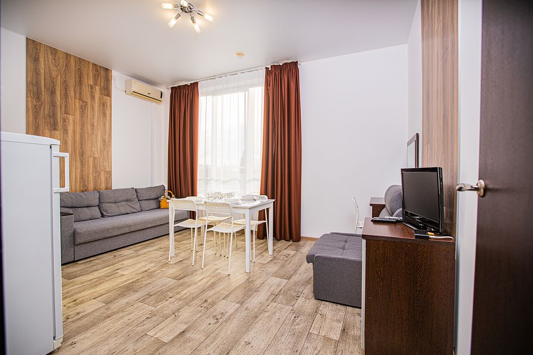 203 Апартаменты 6-местные 2-комнатные