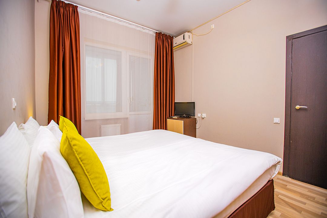 Апартаменты 7-местные 2-комнатные (с кухней и видом на море, 403, 404, 503, 504)