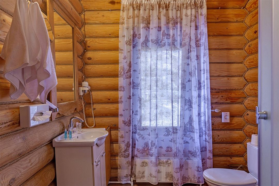 Коттедж Люкс 4-местный 2-этажный 2-комнатный