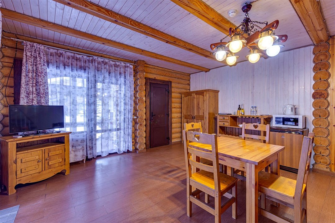 Коттедж Люкс 4-местный 2-этажный 2-комнатный