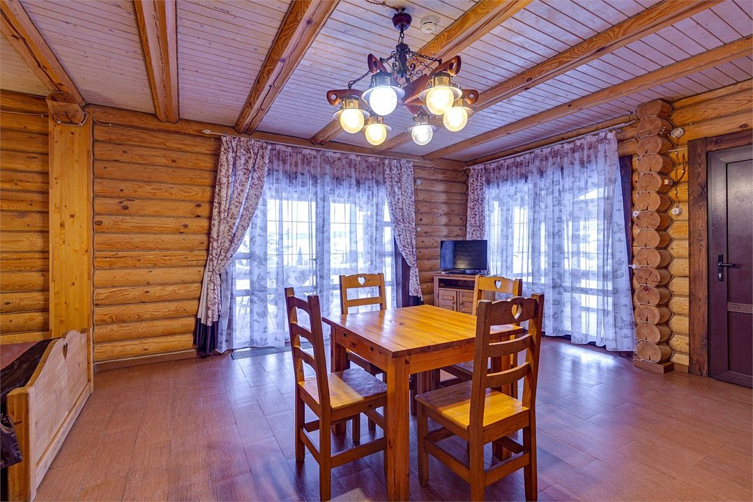 Коттедж Люкс 4-местный 2-этажный 2-комнатный