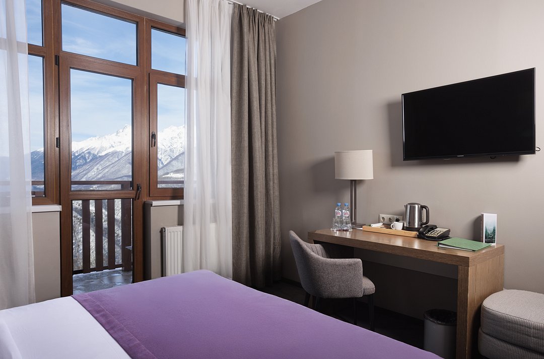 Premier room Grand  2-местный (KING, TWIN, балкон, с видом на горы)