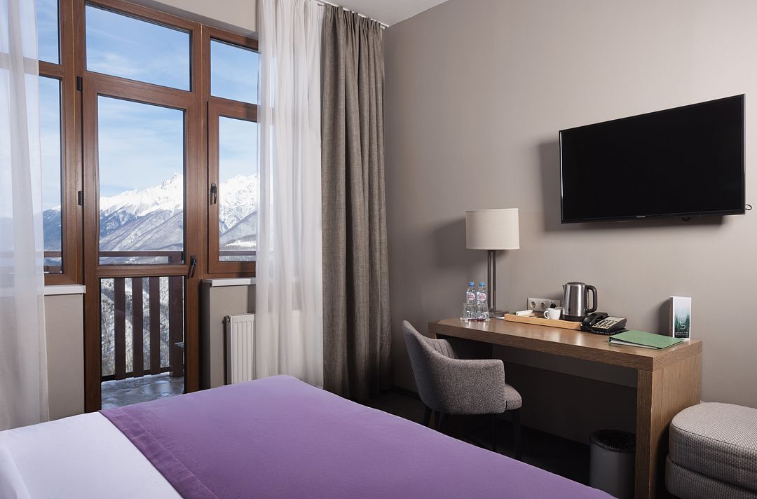 Premier room Grand  2-местный (KING, TWIN, балкон, с видом на горы)