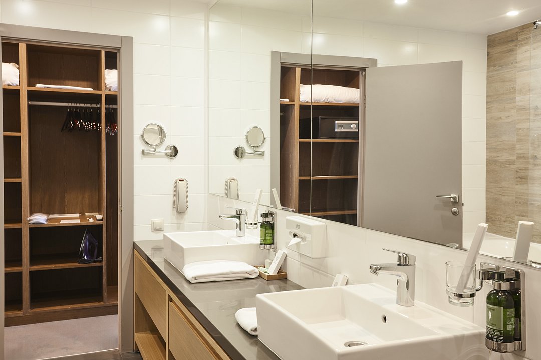 Premier room Suite 2-местный  (вид на горы)