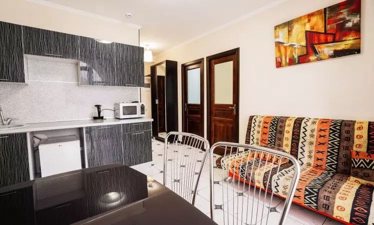 Люкс 4-местный 2-комнатный