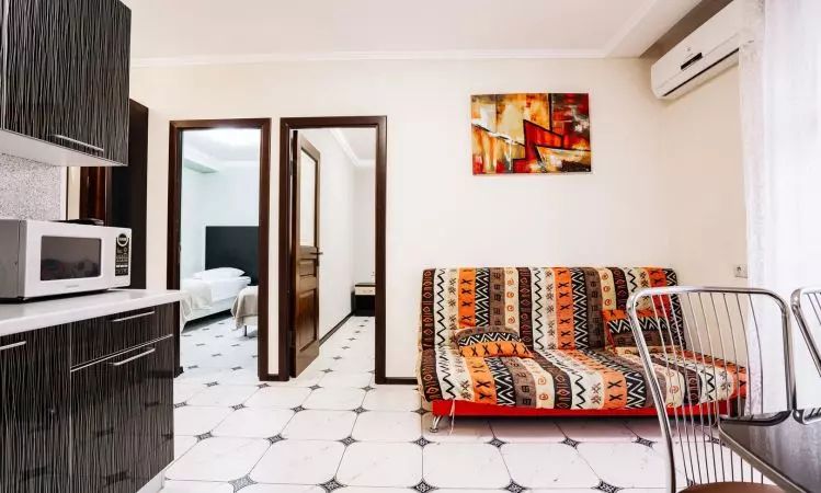 Люкс 4-местный 2-комнатный