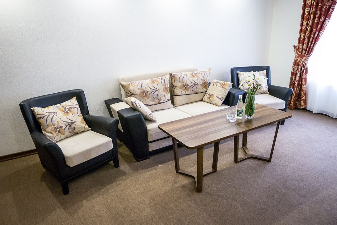 Люкс 2-местный 2-комнатный (с балконом, корпус А)