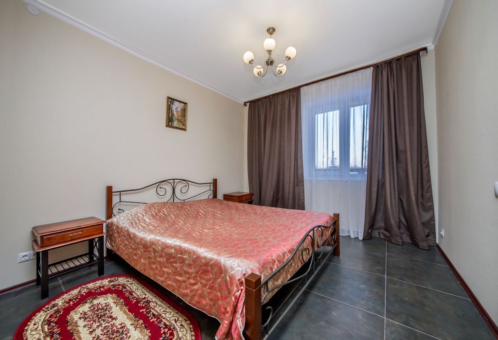 Гостевой домик 6-местный 3-комнатный 2-этажный