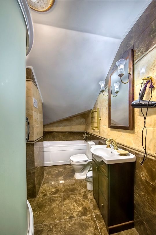 Гостевой домик 6-местный 3-комнатный 2-этажный