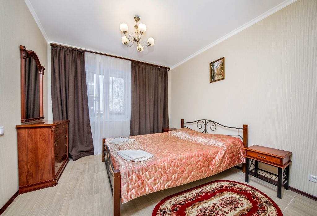 Гостевой домик 6-местный 3-комнатный 2-этажный