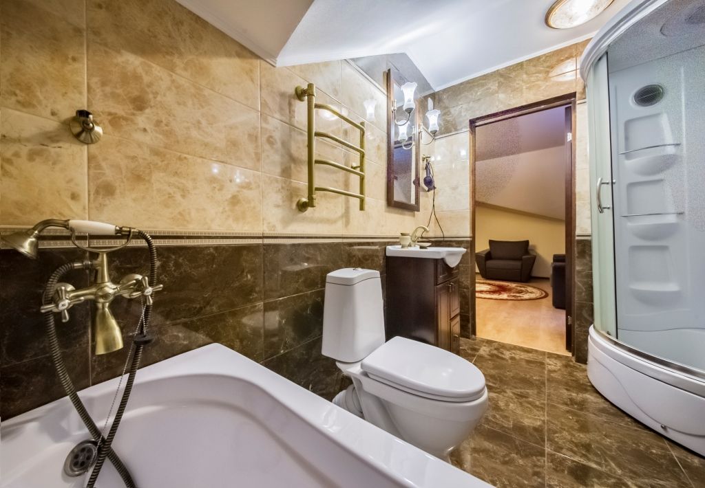 Гостевой домик 6-местный 3-комнатный 2-этажный