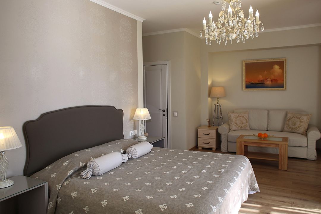 Люкс Классик 2-местный 1-комнатный (mountain-sea view)