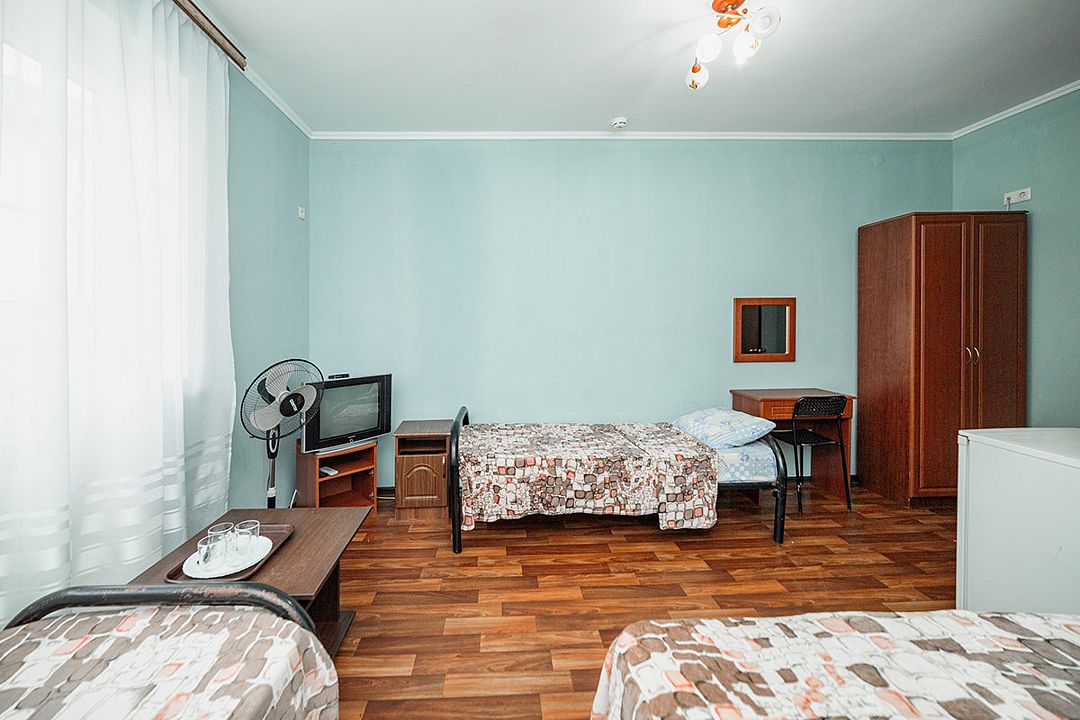 Эконом 3-местный