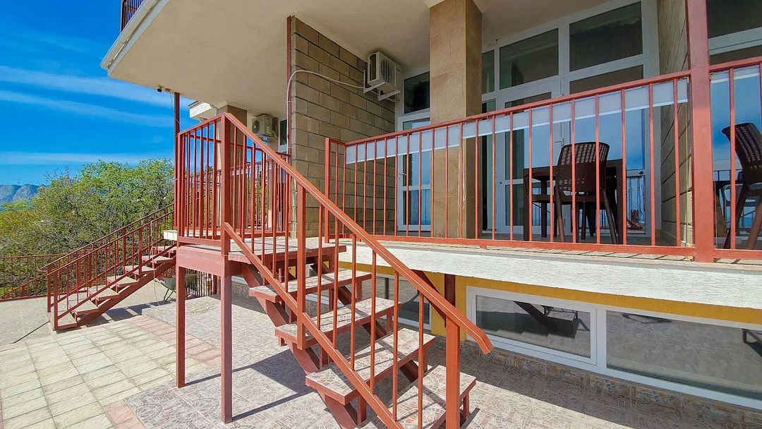 Люкс 2-местный 1-комнатный (с отдельным входом)