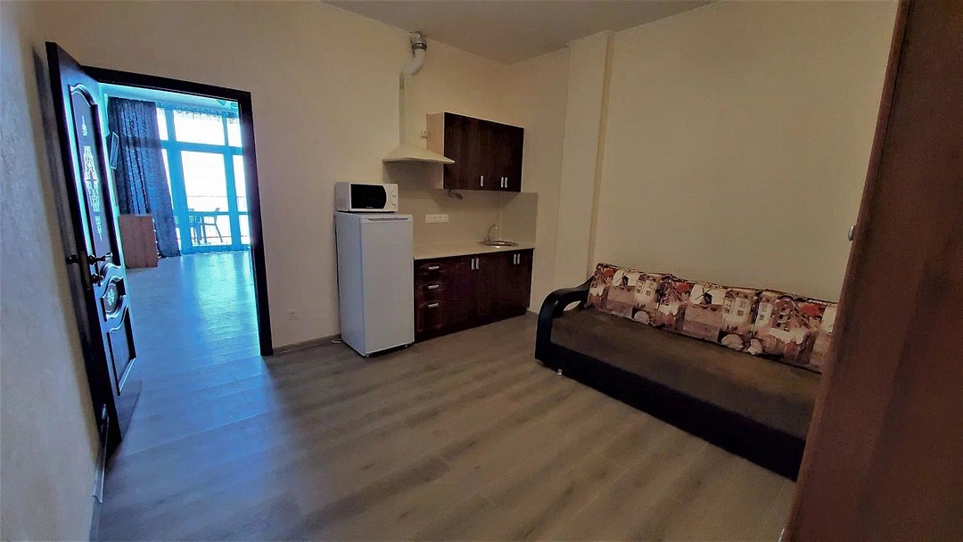 Люкс 4-местный 2-комнатный (с мини-кухней)