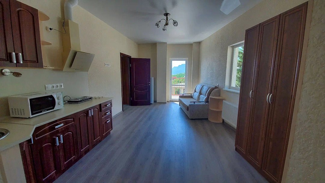 Люкс Улучшенный 5-местный 2-комнатный (с мини-кухней)