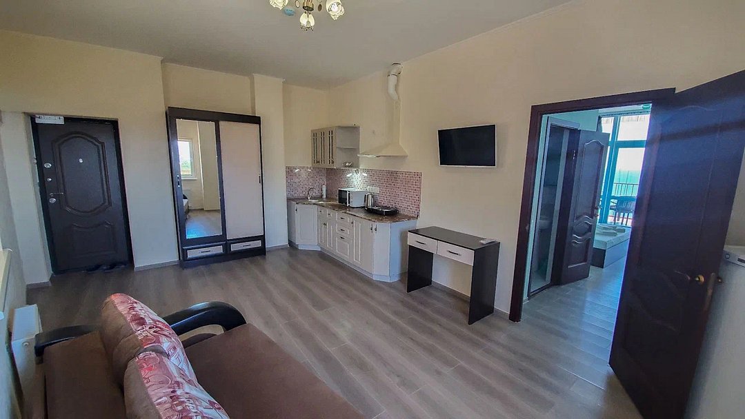 Люкс Улучшенный 5-местный 2-комнатный (с мини-кухней)