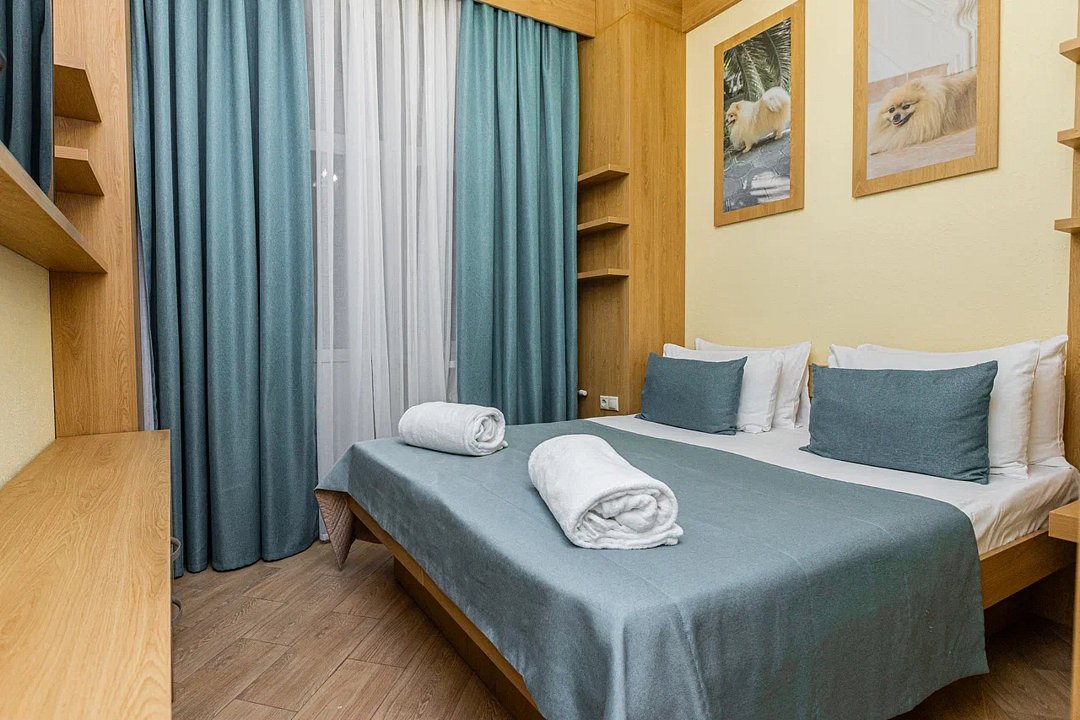 Люкс с балконом Люкс 2-местный 2-комнатный (с балконом)