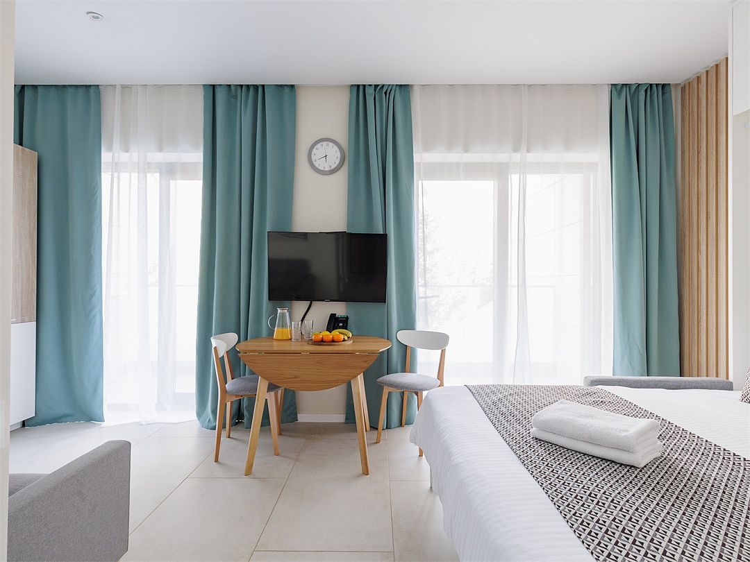 Джуниор Сюит Улучшенный 2-местный (доп. место, вид на парк)