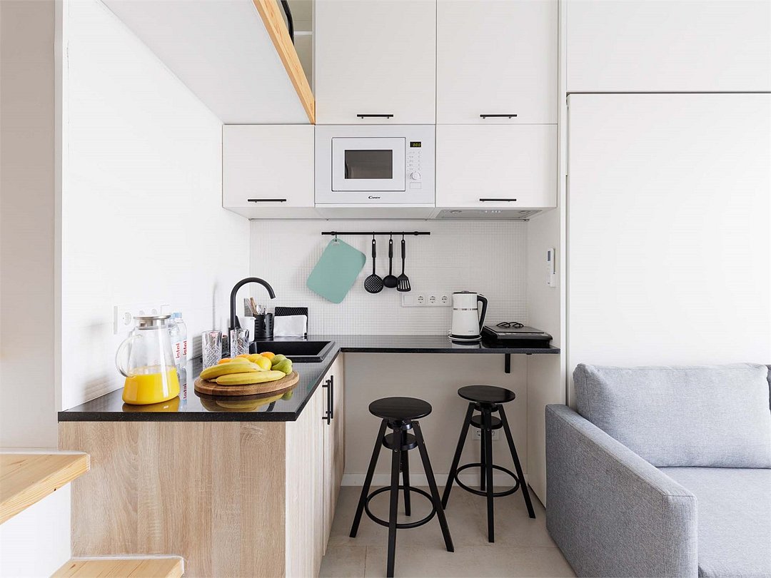 Стандартный 4-местный (с балконом и вид на море)