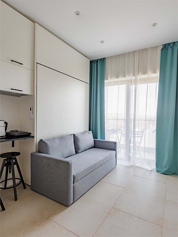 Стандартный 4-местный (с балконом и вид на море)