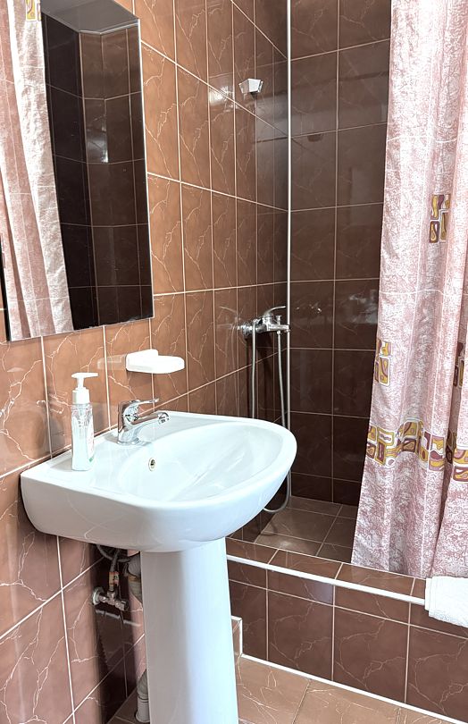 Комфорт 3-местный 1-комнатный (корпус 1,2)