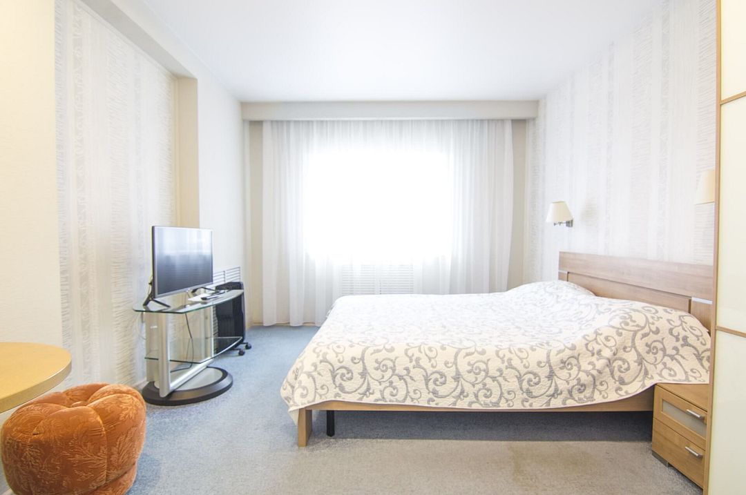 Стандартный 1-местный